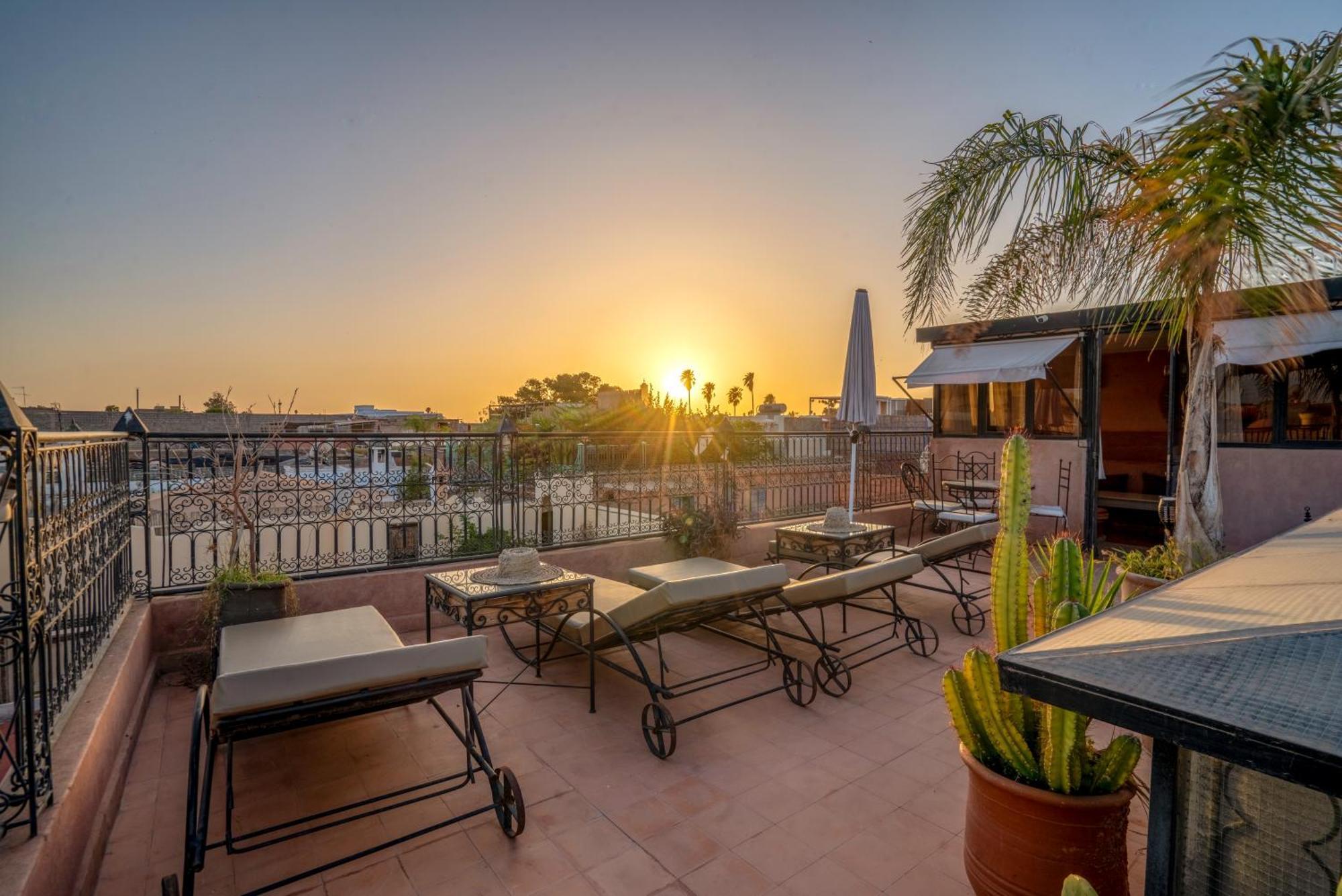 Riad Dar Ennakhla Marrakesh Buitenkant foto
