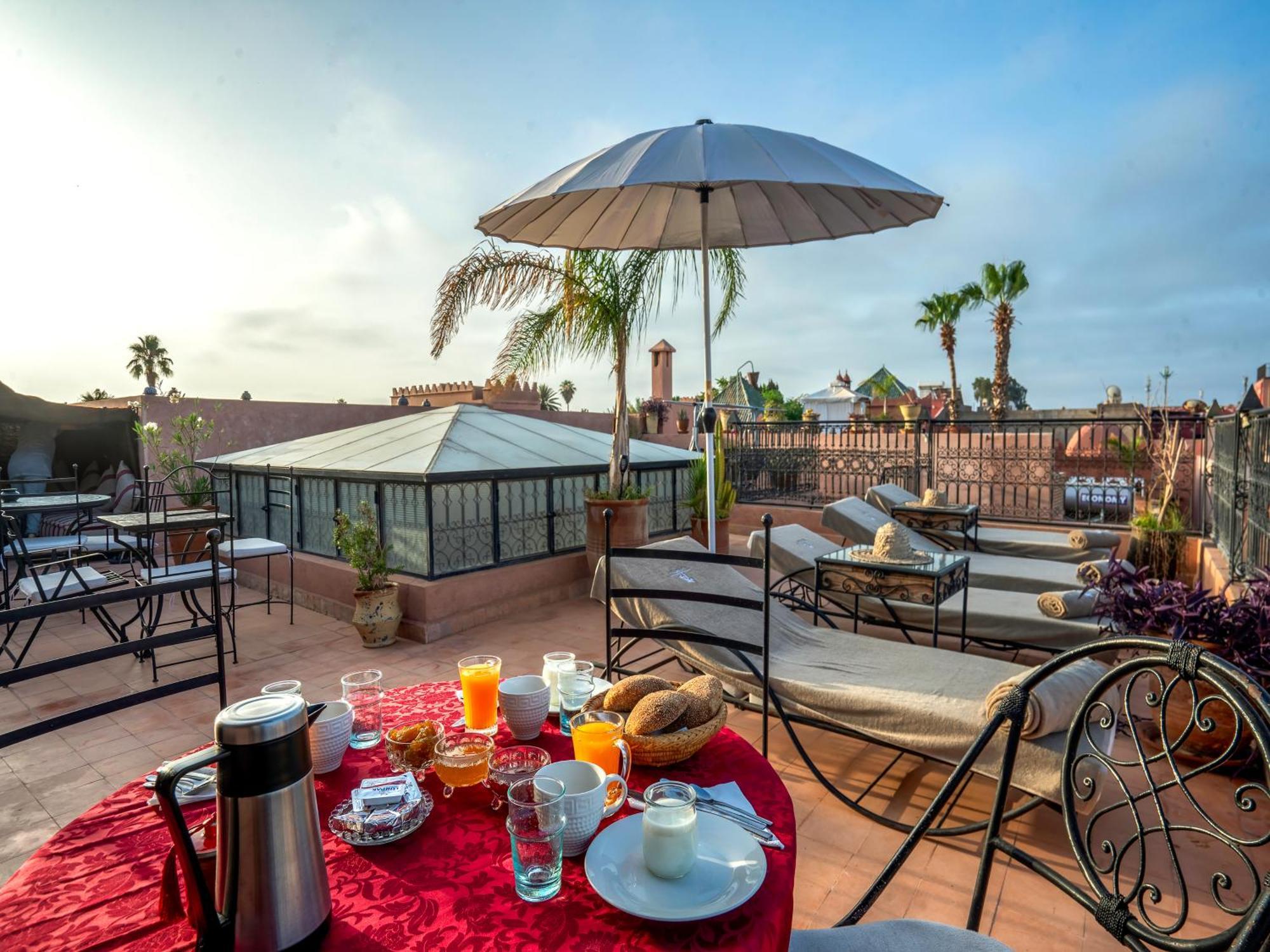Riad Dar Ennakhla Marrakesh Buitenkant foto
