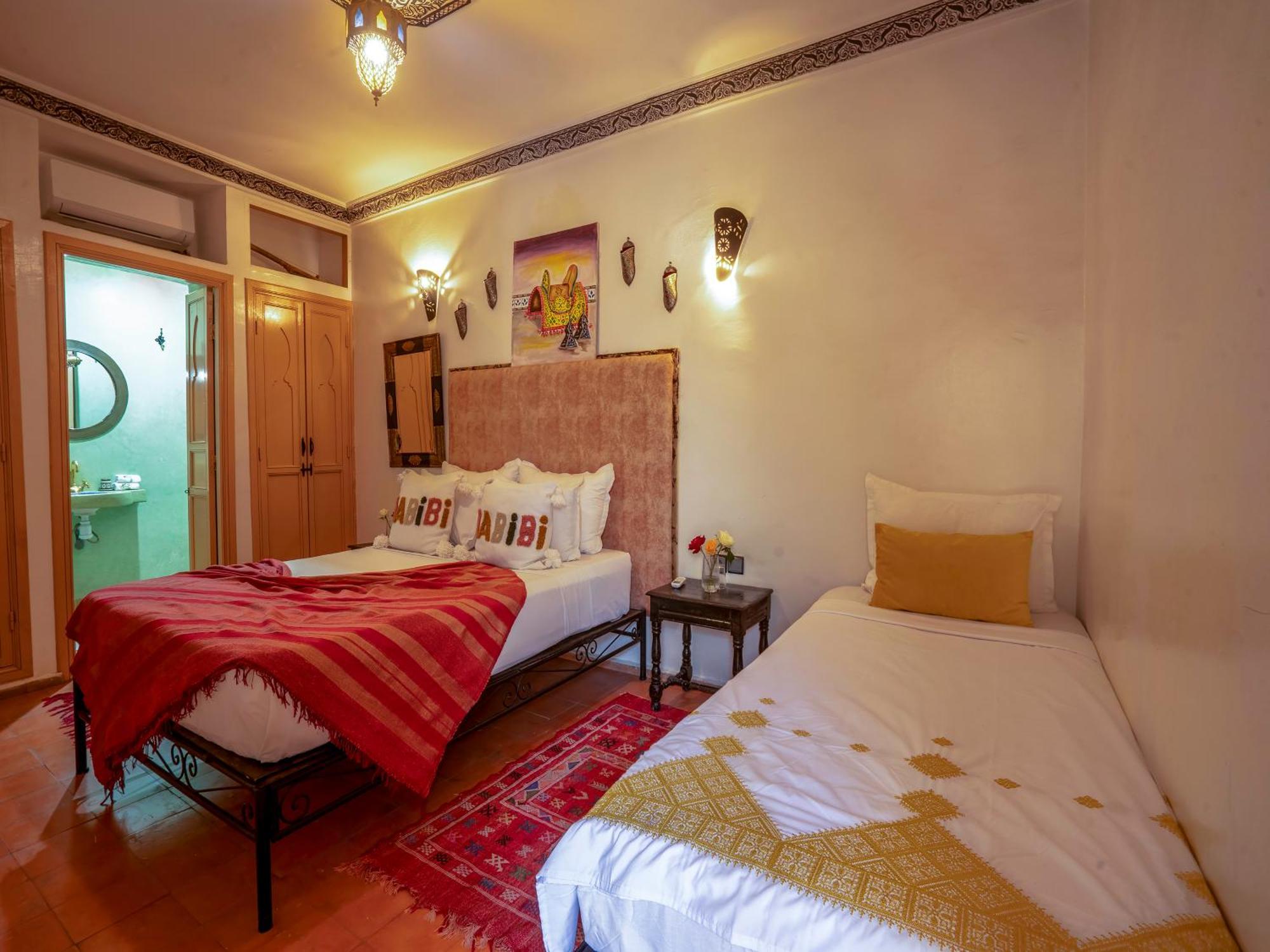 Riad Dar Ennakhla Marrakesh Buitenkant foto