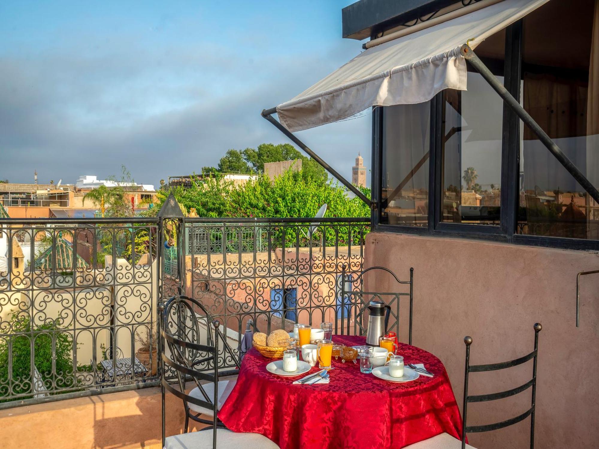 Riad Dar Ennakhla Marrakesh Buitenkant foto